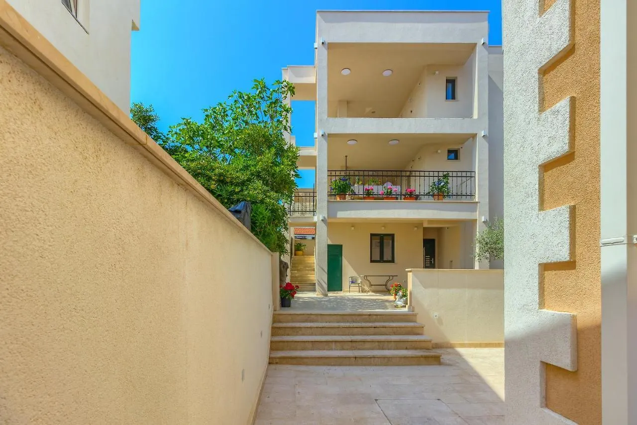 Apartment Villa